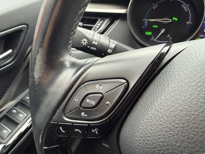 Toyota C-HR (15)
