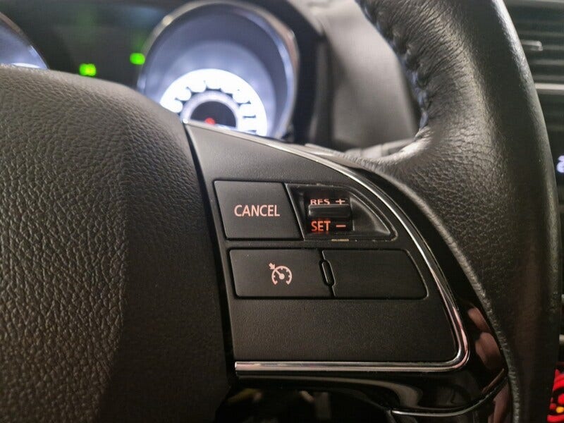 Mitsubishi ASX (16)