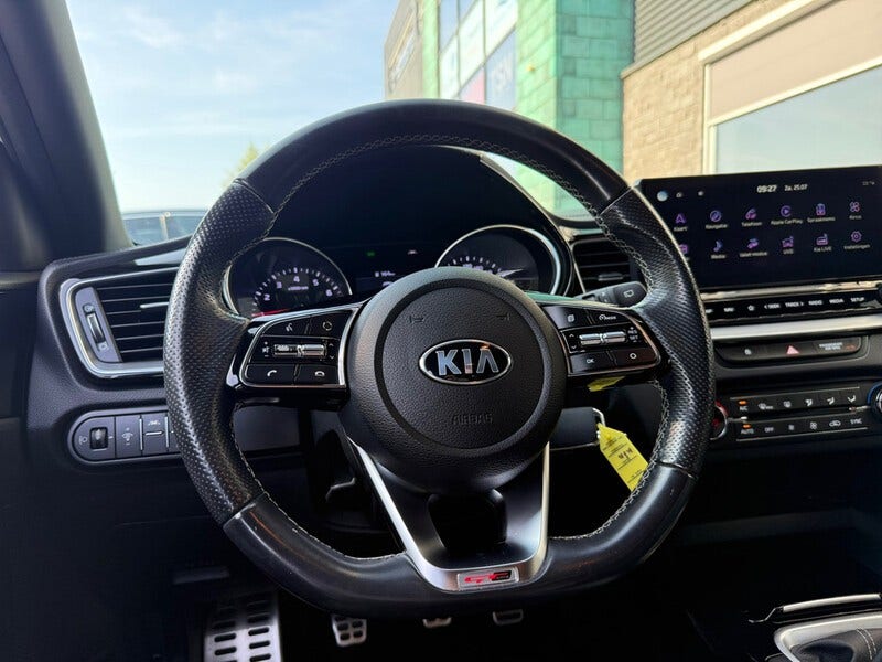 Kia ProCeed (8)