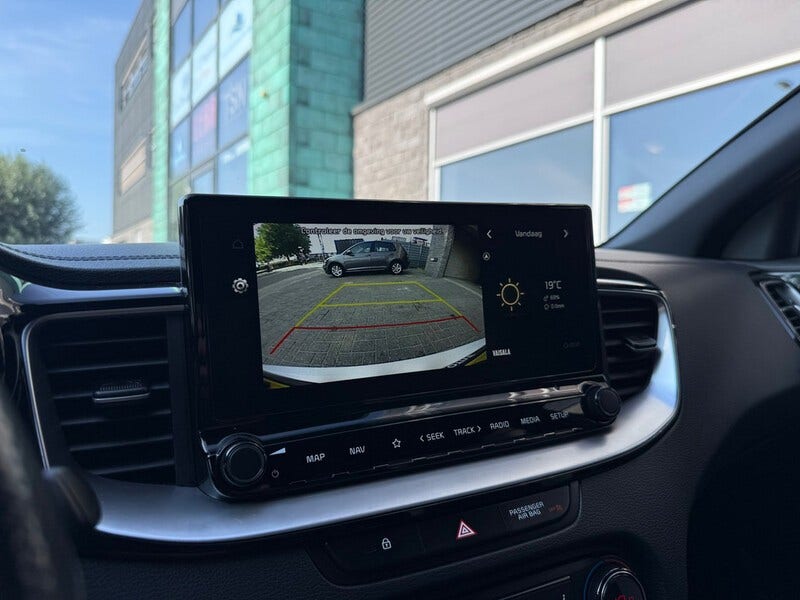 Kia ProCeed (13)