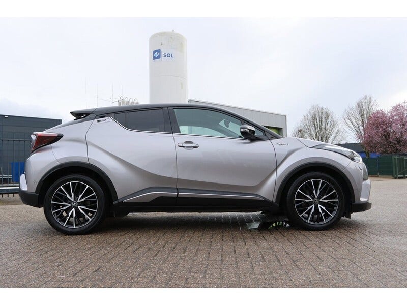 Toyota C-HR (8)