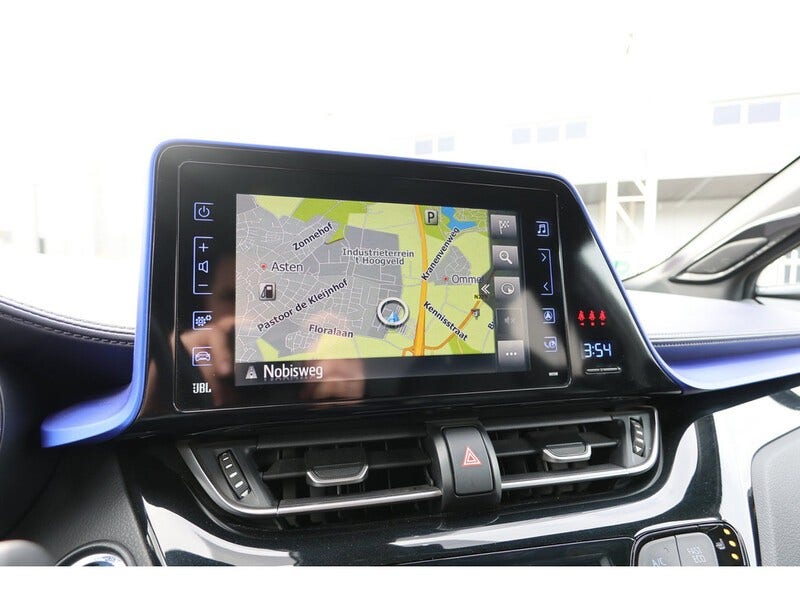 Toyota C-HR (17)