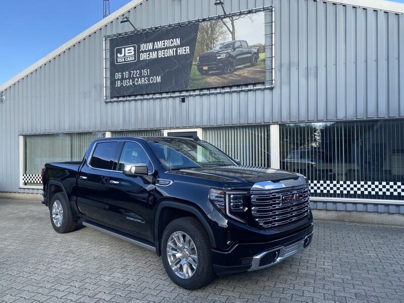 GMC Sierra