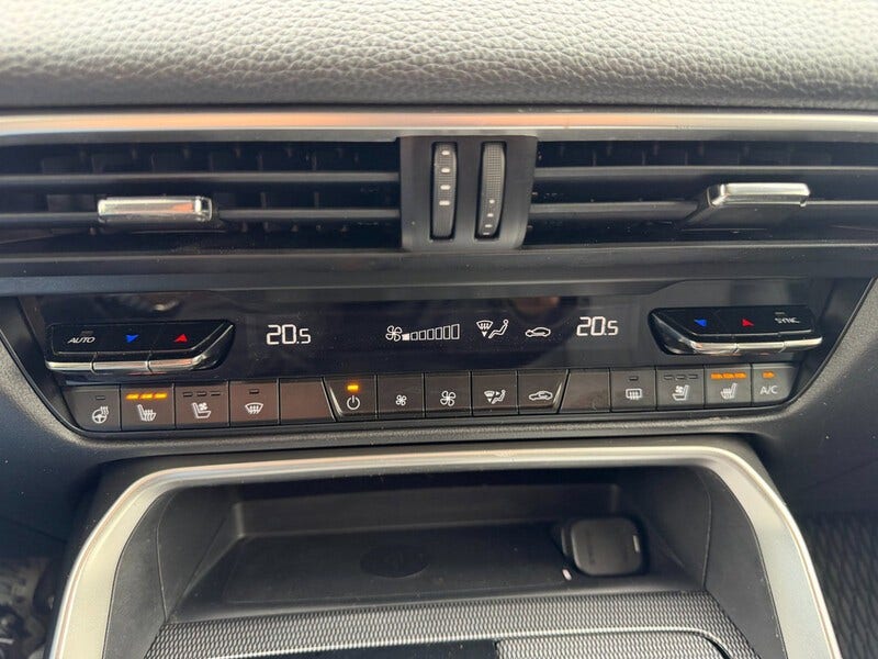 Mazda CX-60 (19)