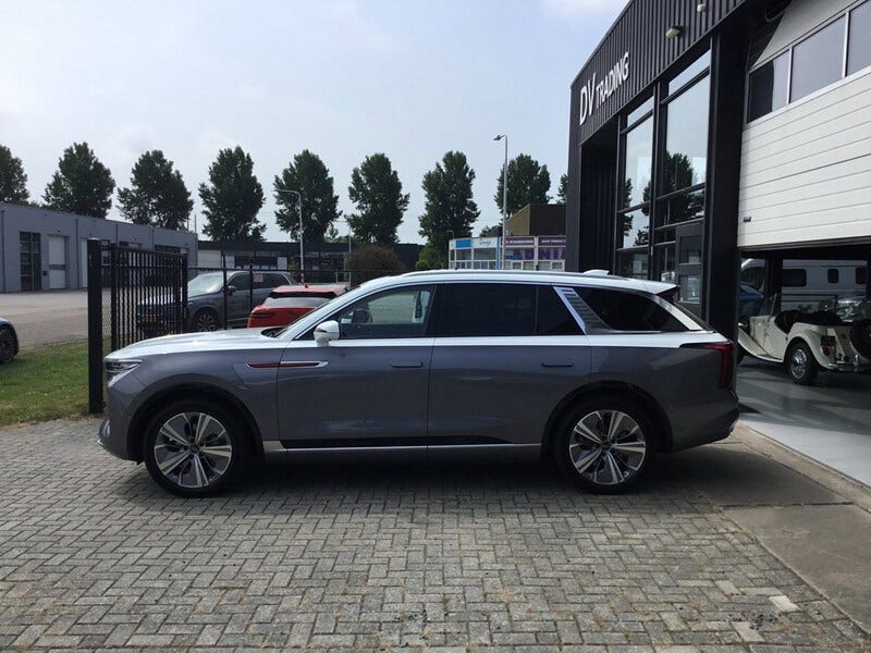 Hongqi E-HS9 (3)