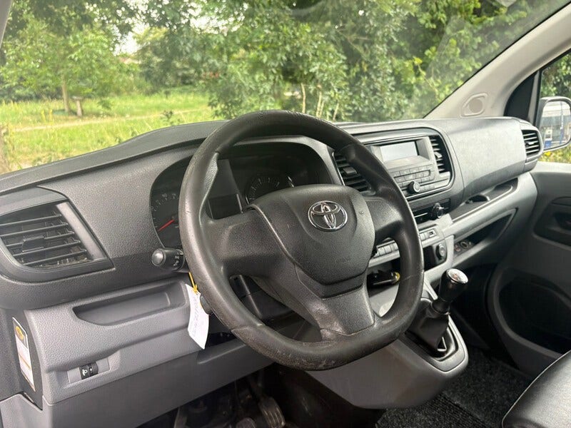 Toyota Proace (14)