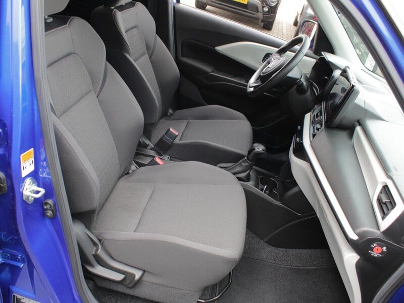 Suzuki Swift (7)