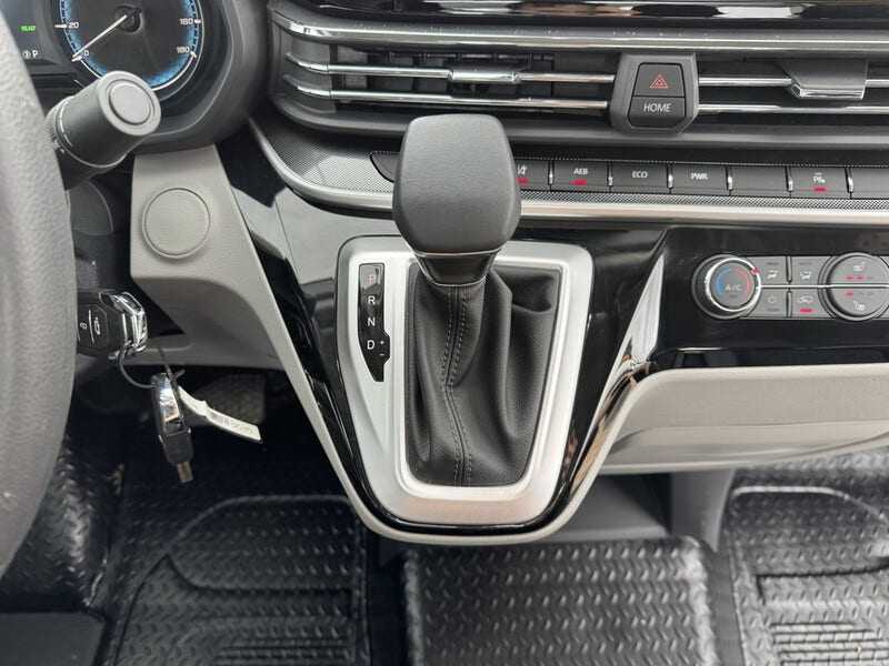 Maxus eDeliver9 (15)