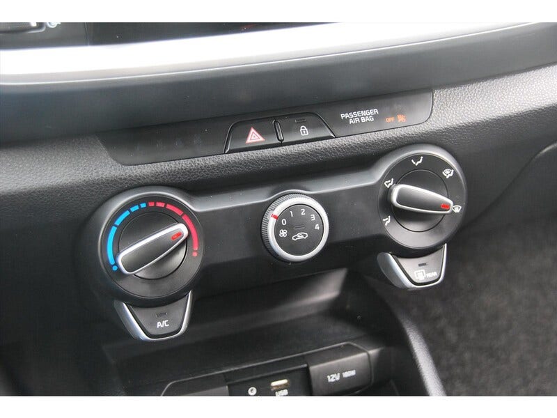 Kia Stonic (17)