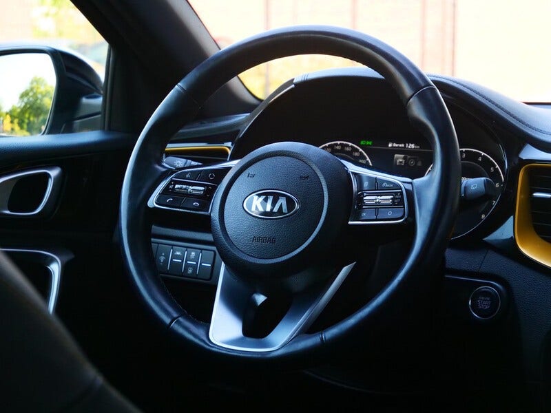 Kia XCeed (8)