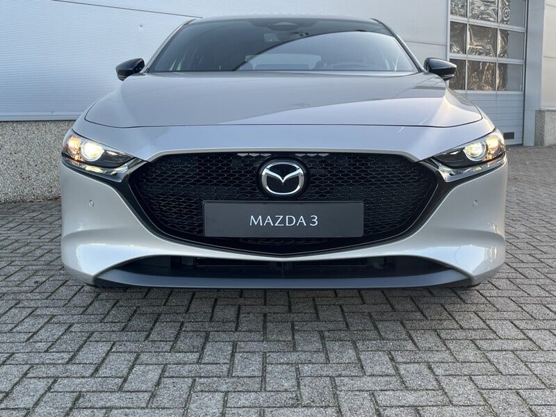 Mazda 3 (3)