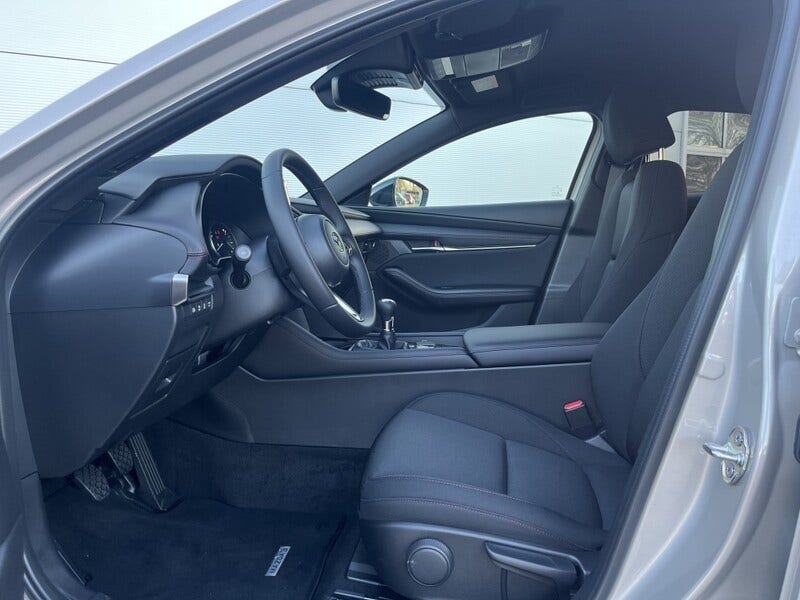 Mazda 3 (9)