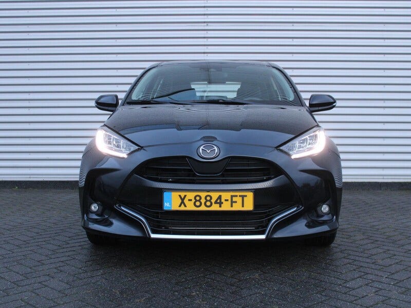 Mazda 2 Hybrid (2)