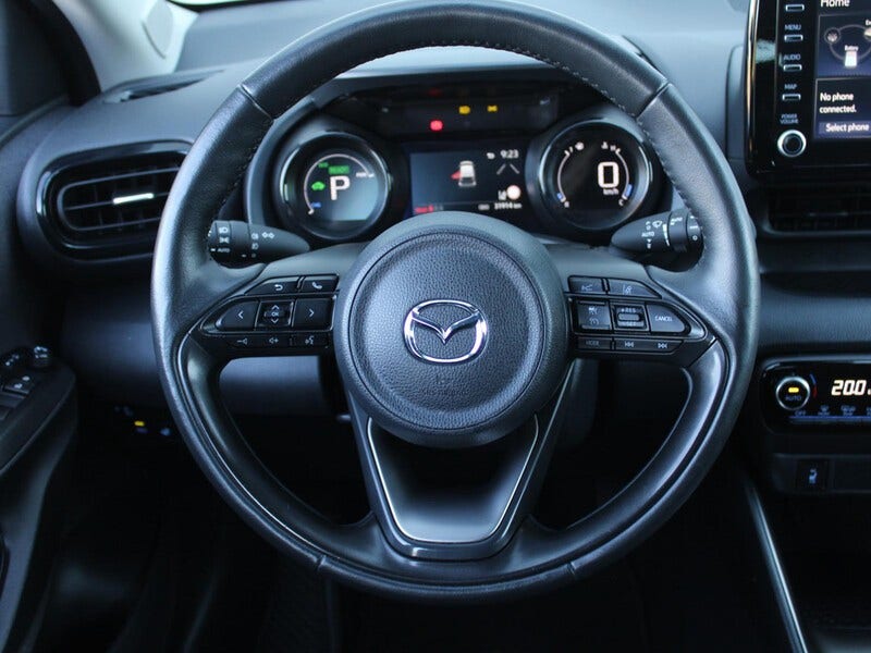 Mazda 2 Hybrid (10)