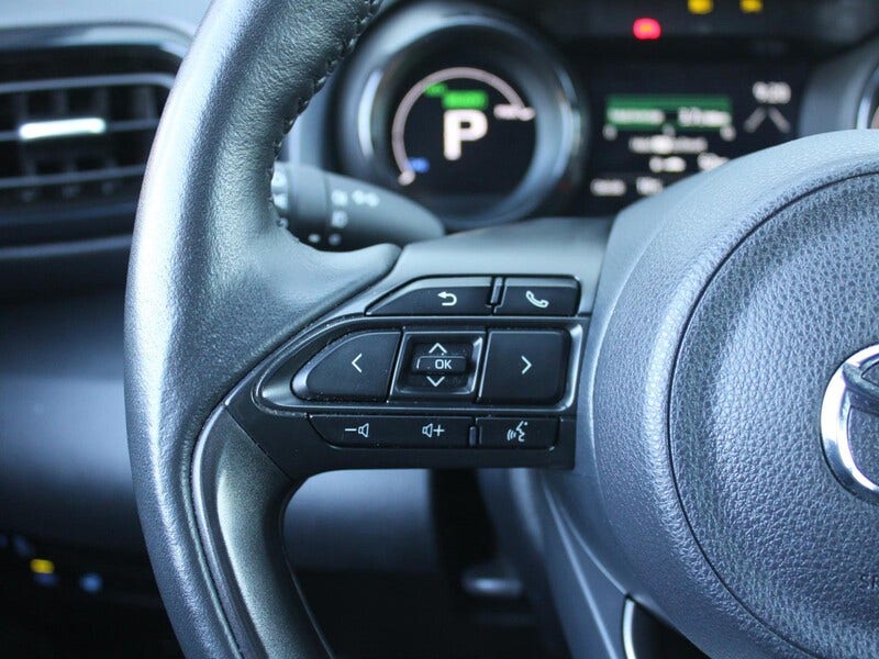 Mazda 2 Hybrid (12)