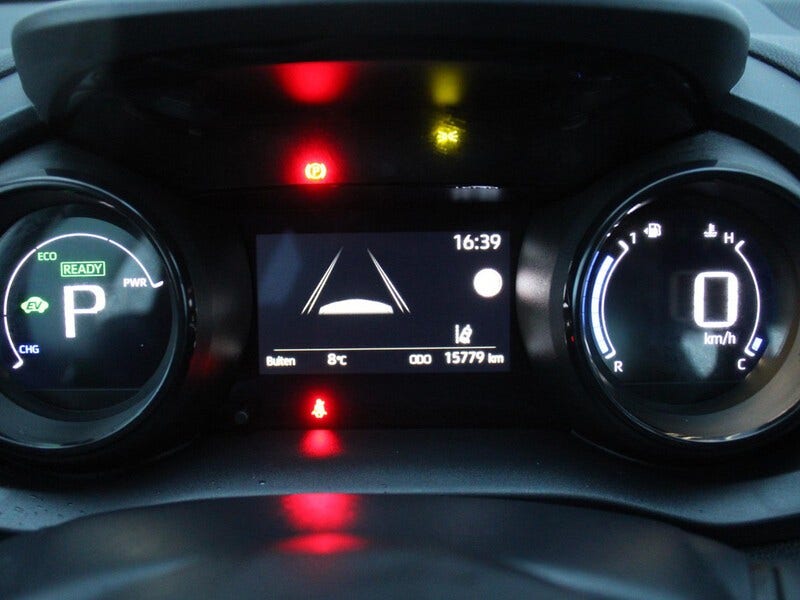 Mazda 2 Hybrid (13)
