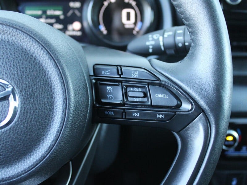 Mazda 2 Hybrid (14)