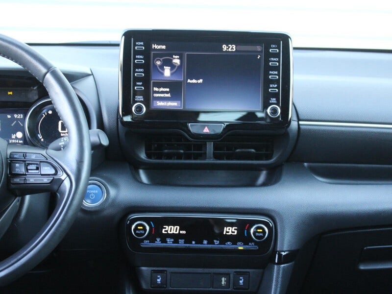 Mazda 2 Hybrid (17)