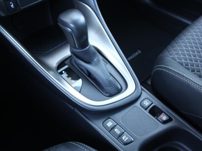 Mazda 2 Hybrid (23)