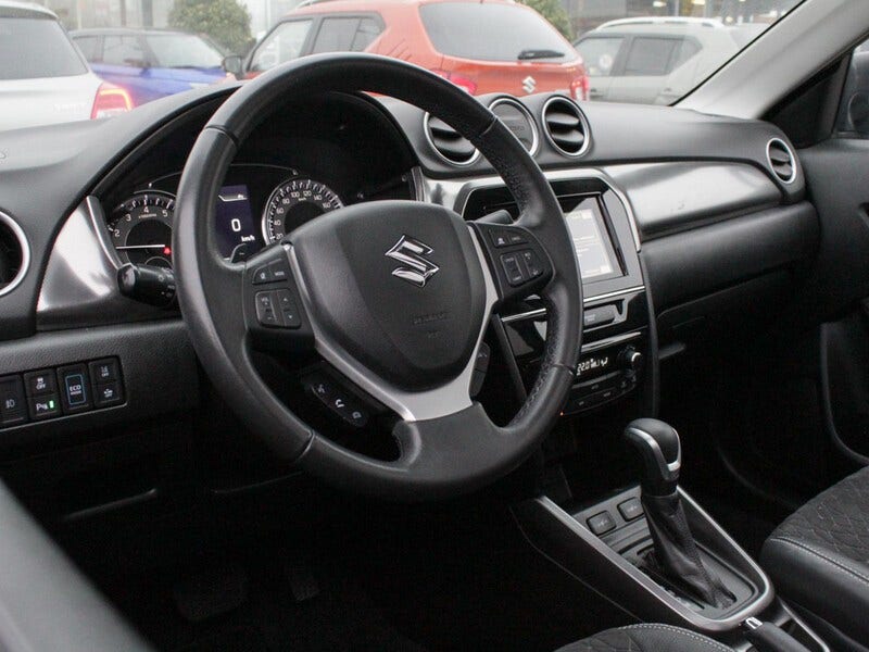 Suzuki Vitara (9)