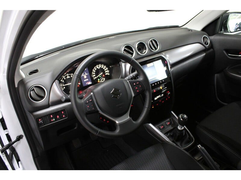 Suzuki Vitara (8)
