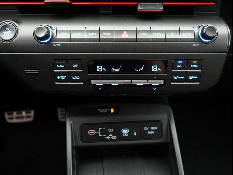 Hyundai Kona (24)