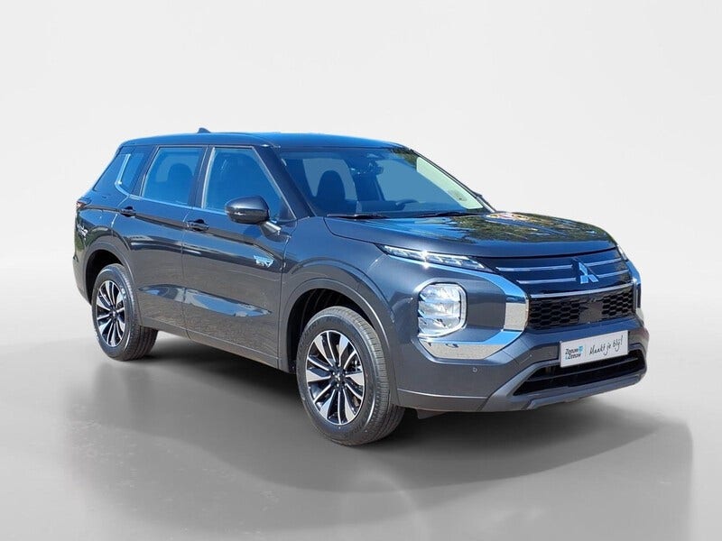 Mitsubishi Outlander (3)