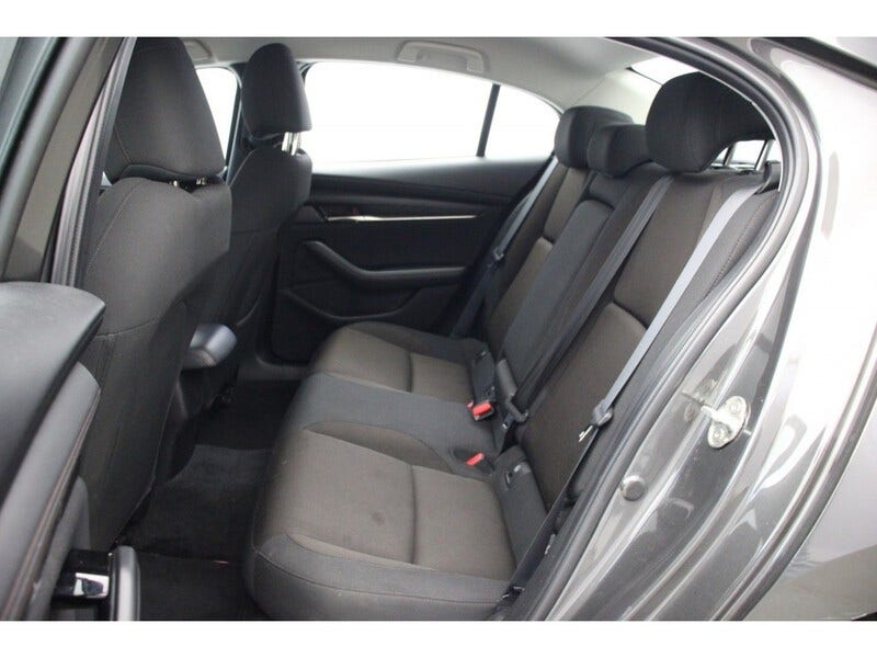Mazda 3 (8)