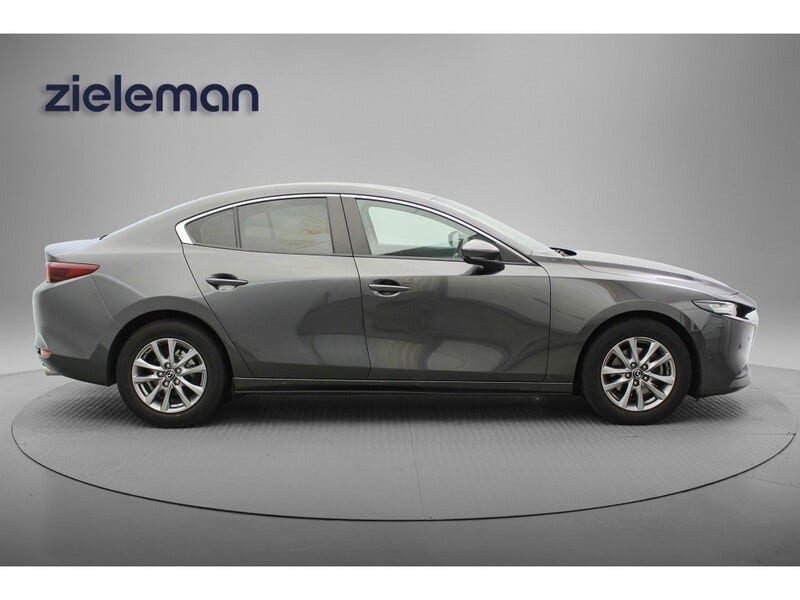 Mazda 3 (10)