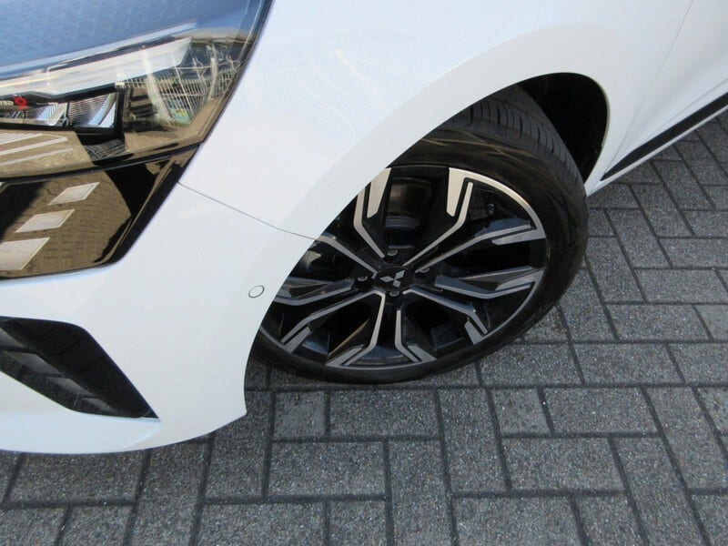 Mitsubishi Colt (3)