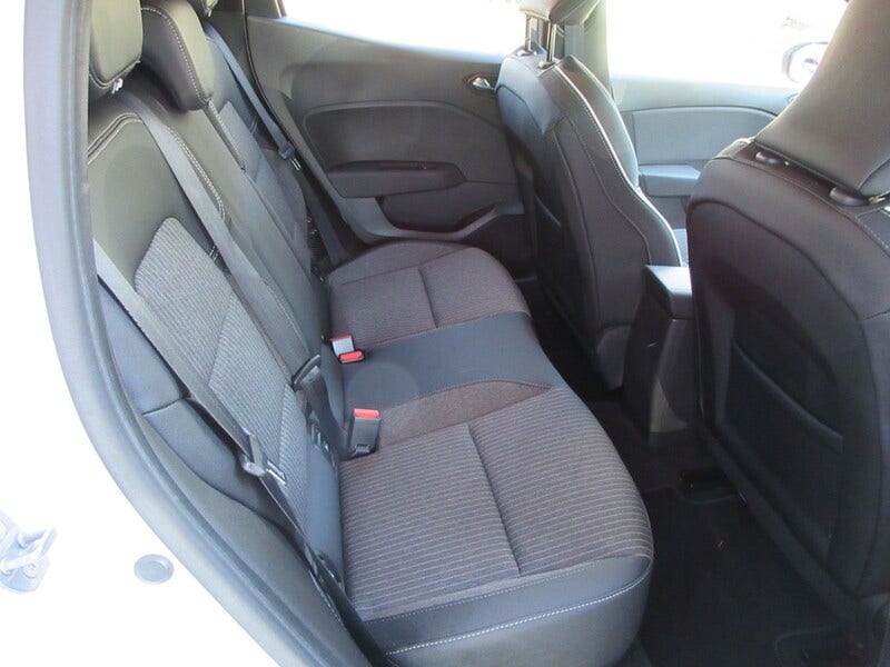 Mitsubishi Colt (15)