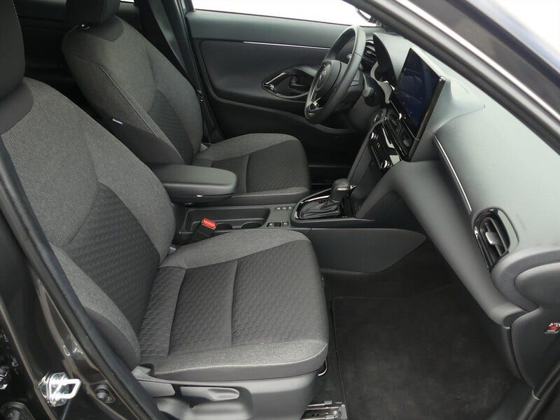 Toyota Yaris Cross (7)
