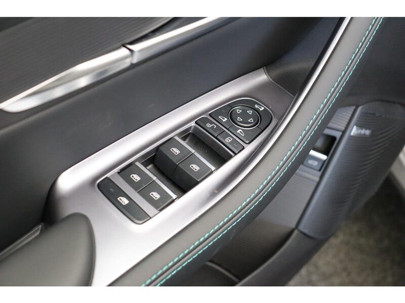 BYD Seal U (18)