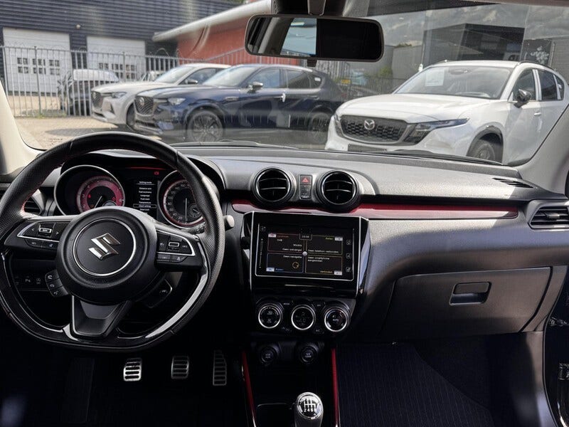Suzuki Swift (9)