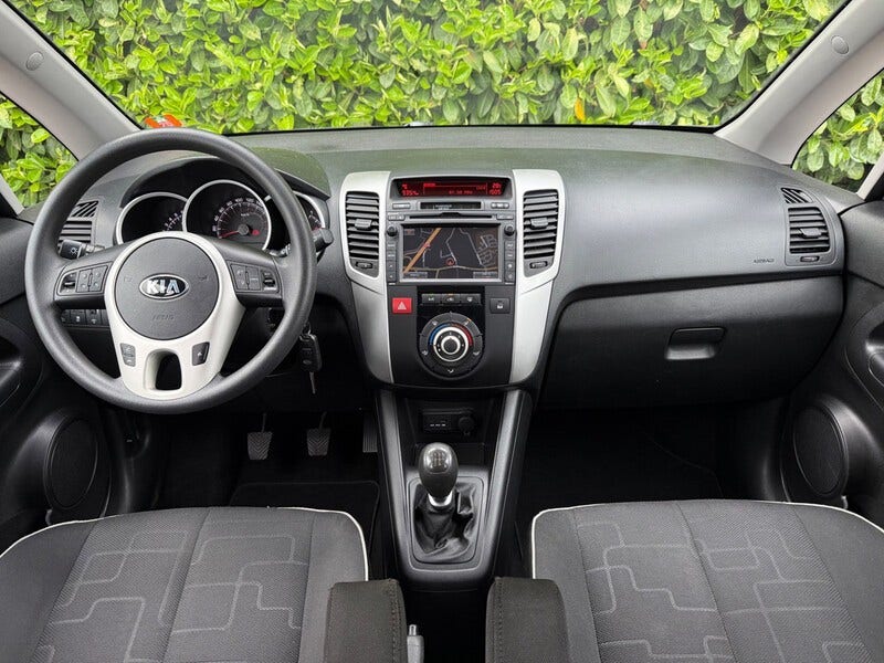 Kia Venga (3)