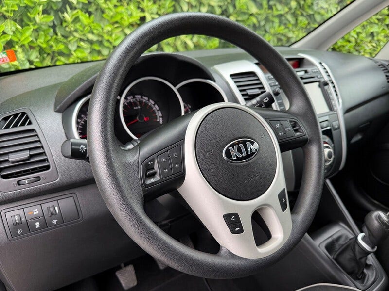 Kia Venga (22)