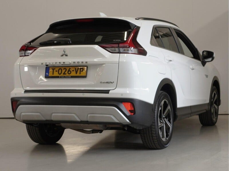 Mitsubishi Eclipse Cross (6)
