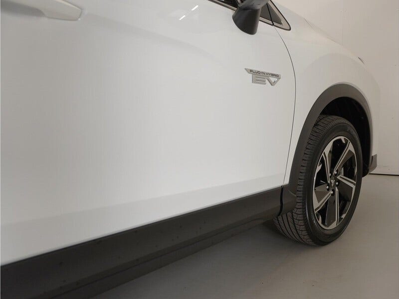 Mitsubishi Eclipse Cross (7)