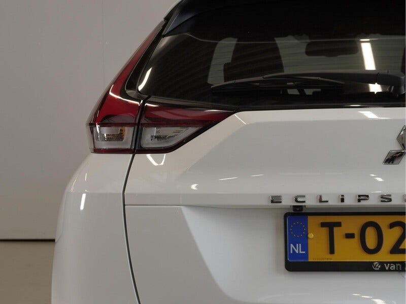 Mitsubishi Eclipse Cross (9)
