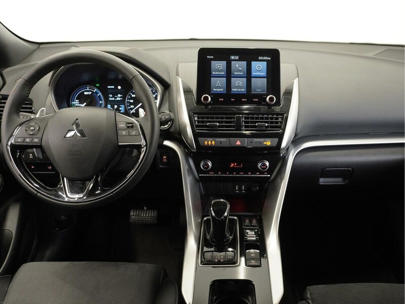 Mitsubishi Eclipse Cross (16)