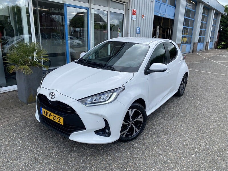 Toyota Yaris (2)