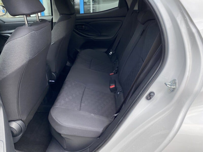 Toyota Yaris (5)
