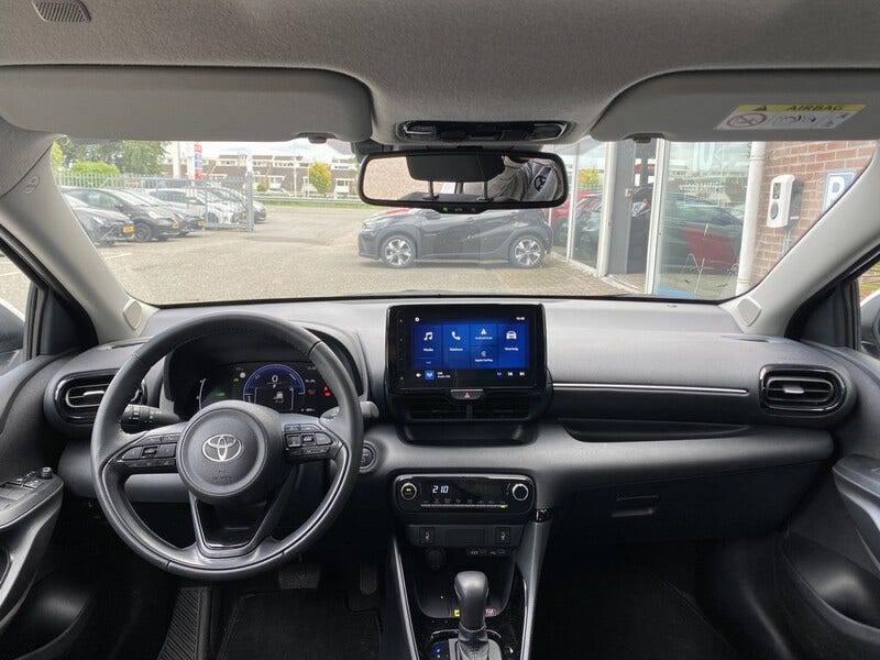 Toyota Yaris (7)