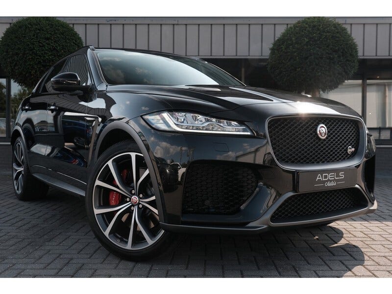 Jaguar F PACE