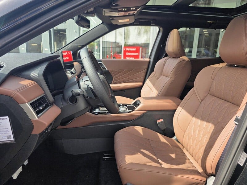 Mitsubishi Outlander (5)
