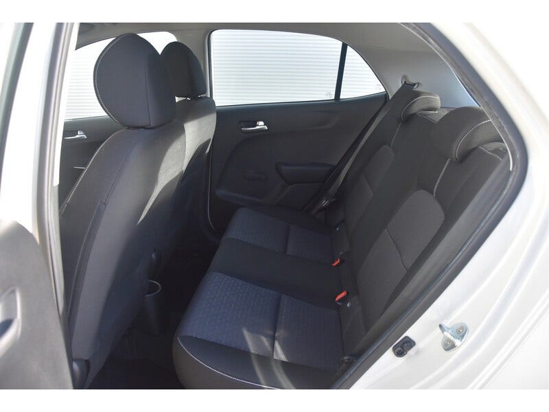 Kia Picanto (12)