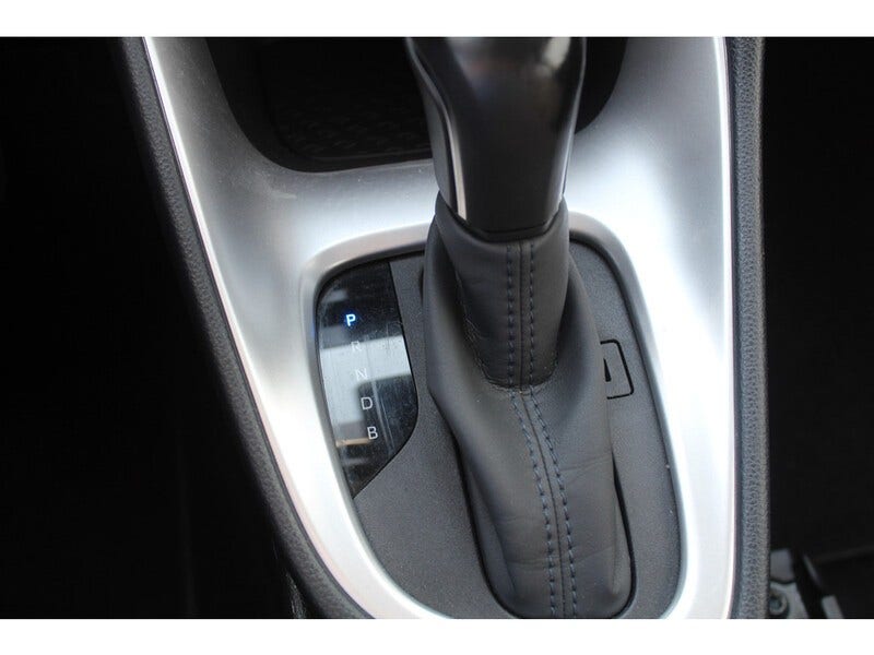 Mazda 2 Hybrid (14)