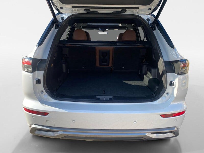 Mitsubishi Outlander (8)
