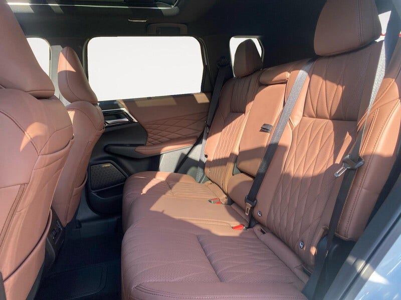 Mitsubishi Outlander (24)