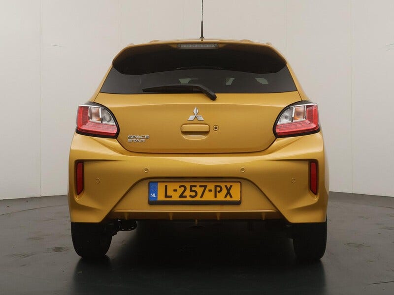 Mitsubishi Space Star (4)
